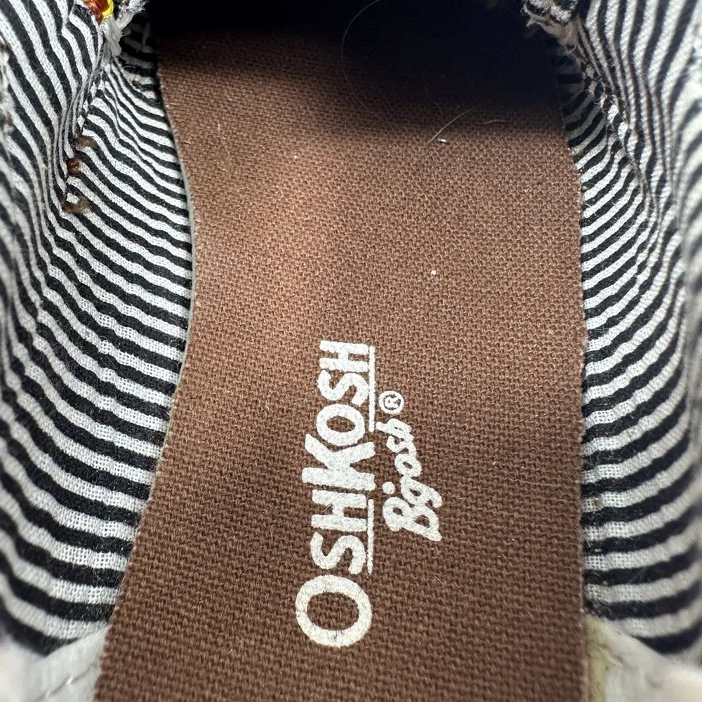 Oshkosh loafers size 5 children’s